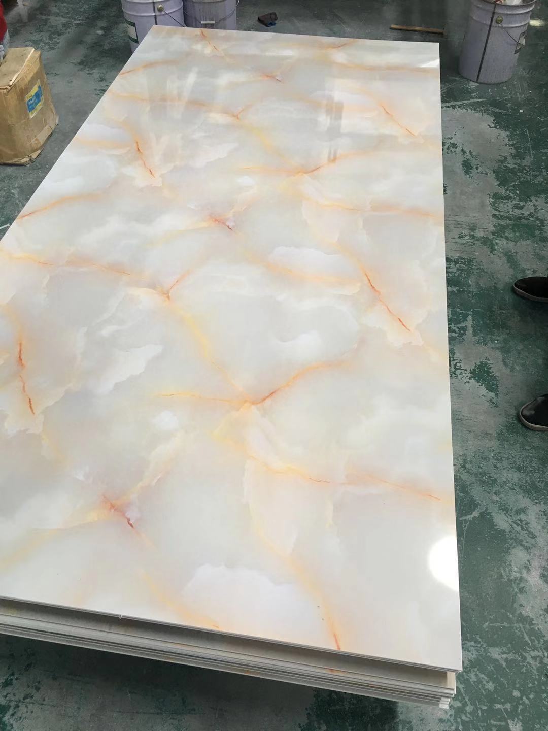 အတွင်းခန်းဒီဇိုင်းအတွက် UV Marble Sheet ၏ တော်လှန်သော အားသာချက်များ